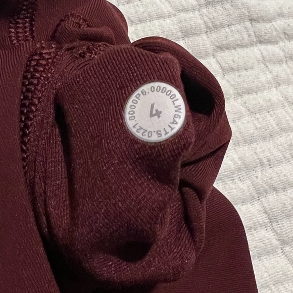 Lululemon Wunder Under High-Rise Crop 21" *Luxtreme RED MERLOT - Picture 5 of 6